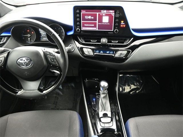 2021 Toyota C-HR XLE FWD - 22941776 - 17