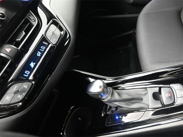 2021 Toyota C-HR XLE FWD - 22941776 - 22