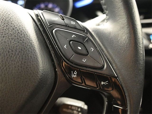 2021 Toyota C-HR XLE FWD - 22941776 - 24