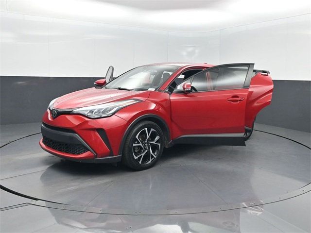 2021 Toyota C-HR XLE FWD - 22941776 - 37