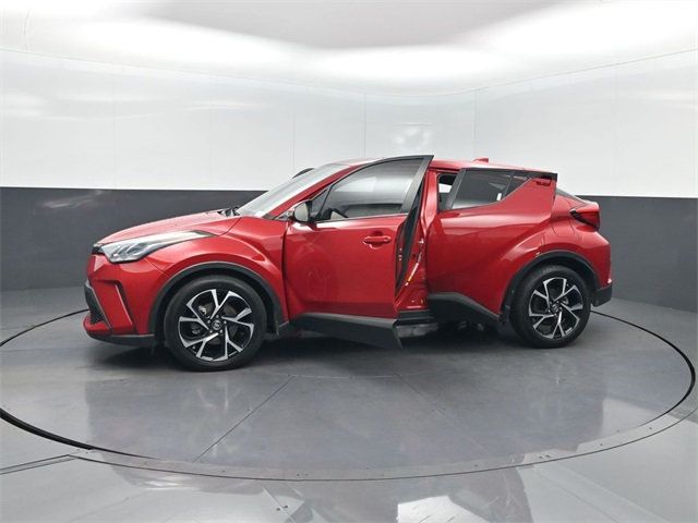2021 Toyota C-HR XLE FWD - 22941776 - 40