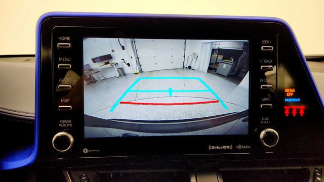 2021 Toyota C-HR XLE FWD - 22964421 - 17