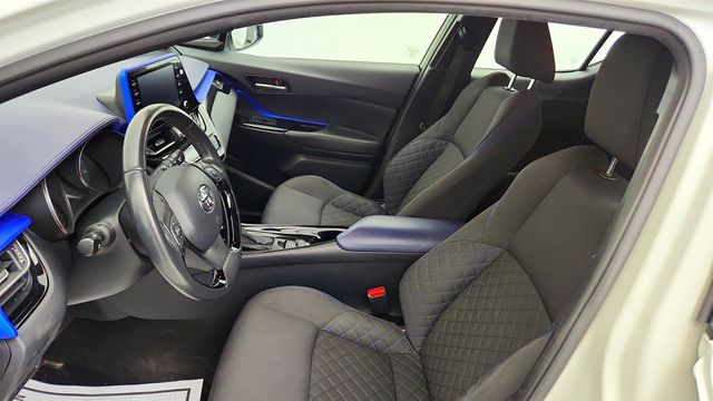 2021 Toyota C-HR XLE FWD - 23035206 - 17