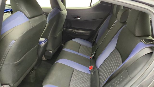 2021 Toyota C-HR XLE with Audio Plus - 22964421 - 19