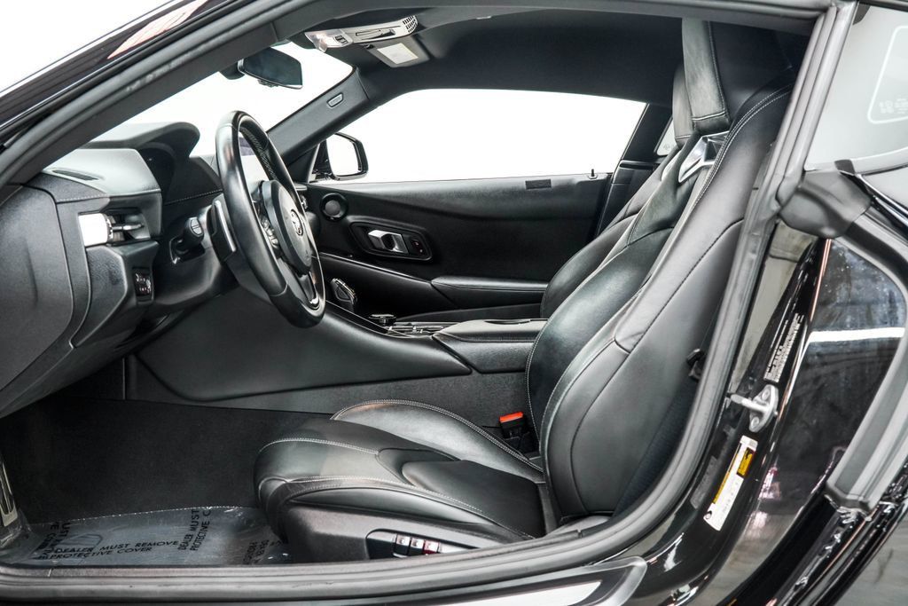 Toyota Supra photo 17