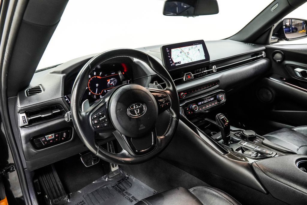 Toyota Supra photo 5