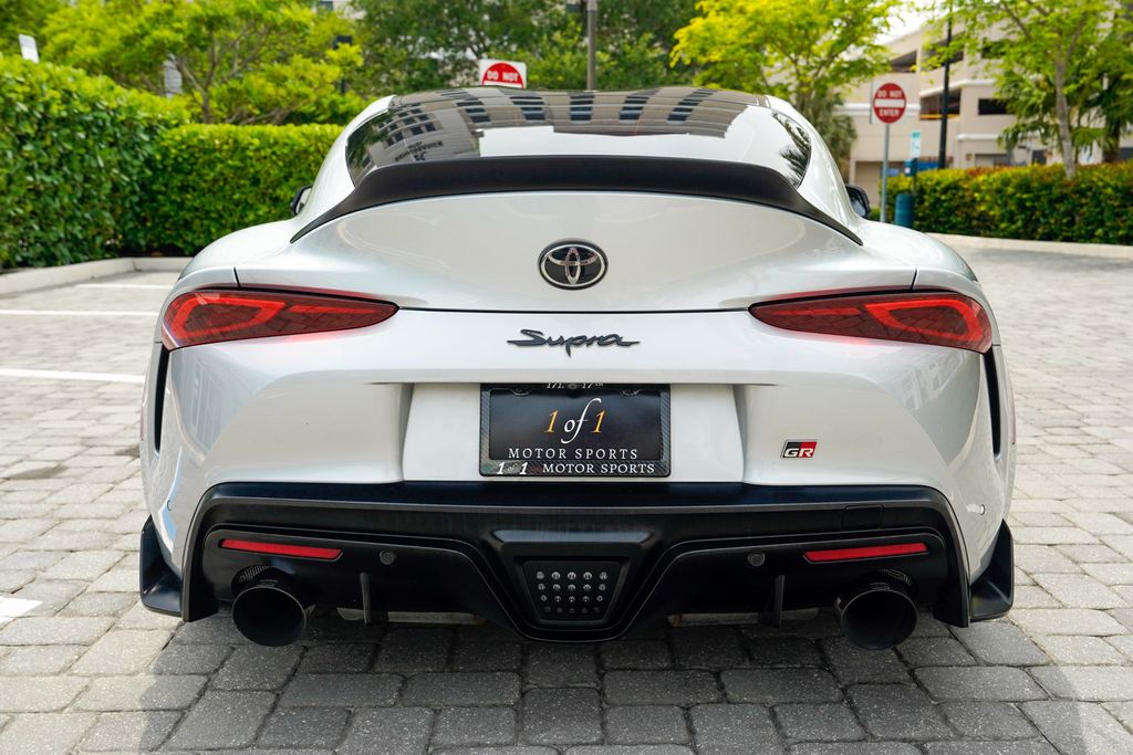 2021 Toyota GR Supra 3.0 Premium Automatic - 23025791 - 24