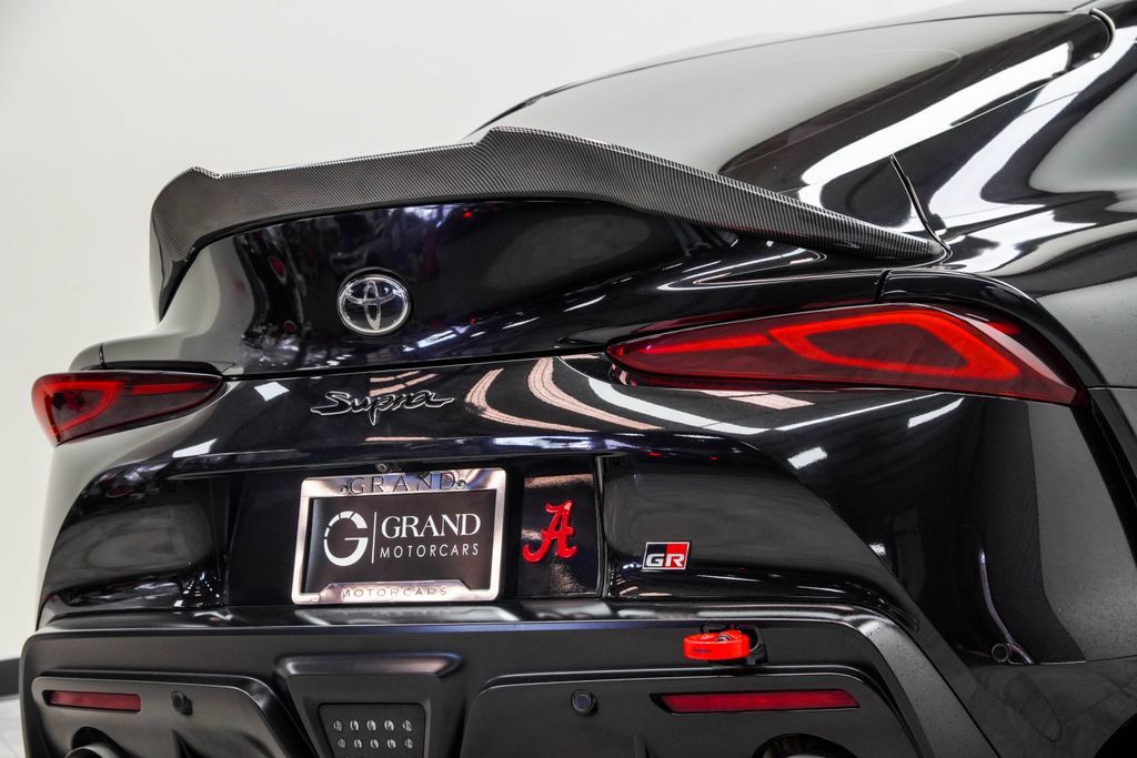 Toyota Supra photo 13
