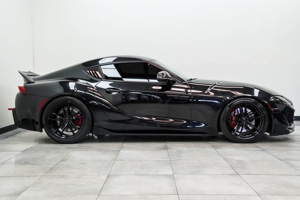 Toyota Supra photo 6