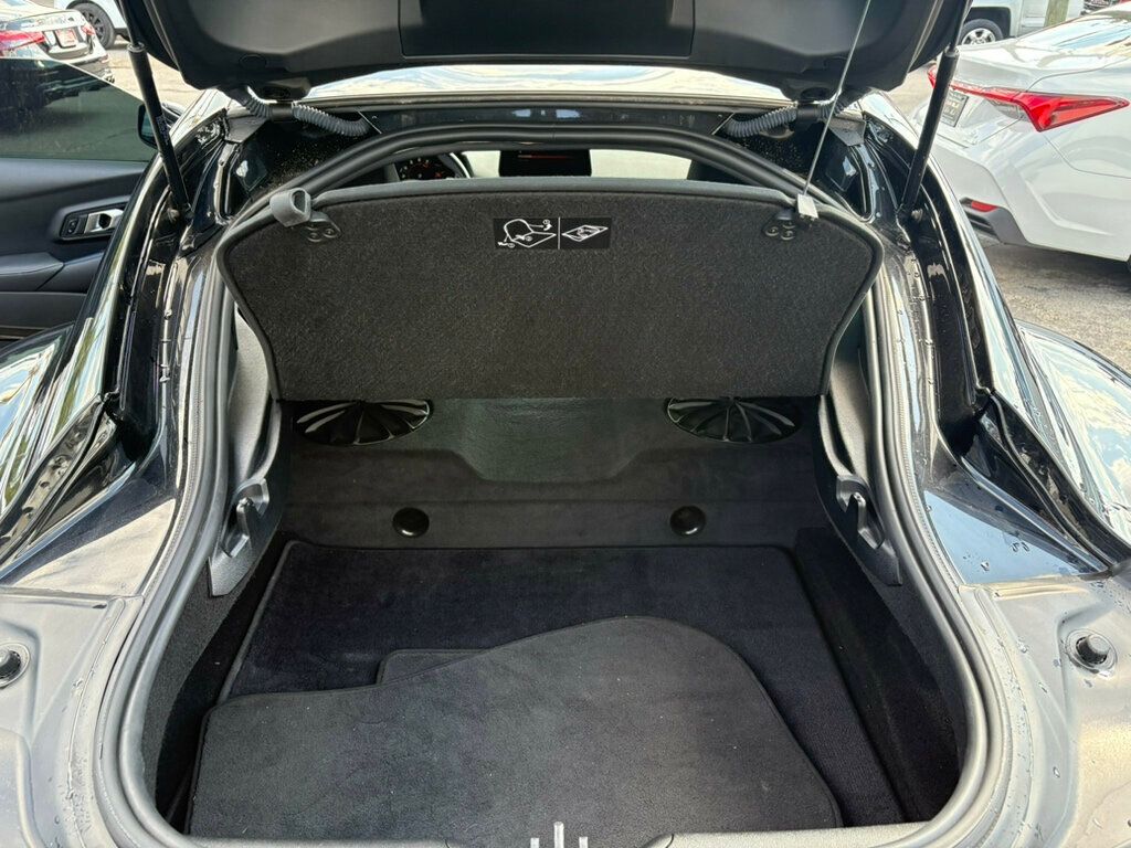 2021 Toyota Supra photo 13