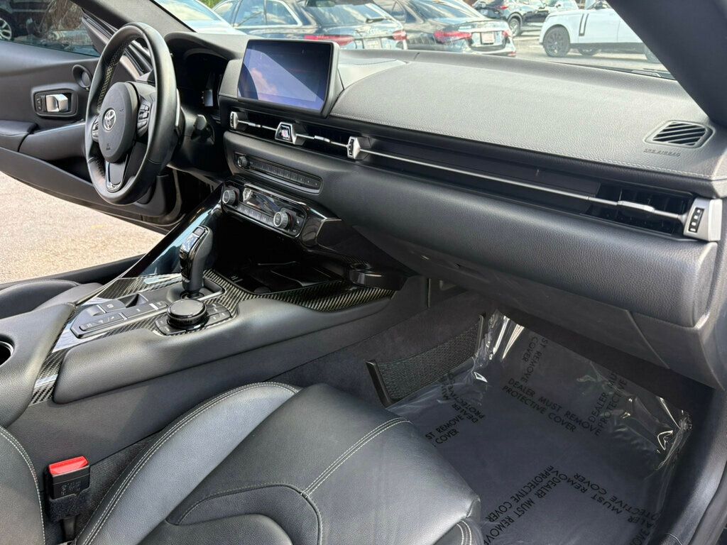 2021 Toyota Supra photo 14