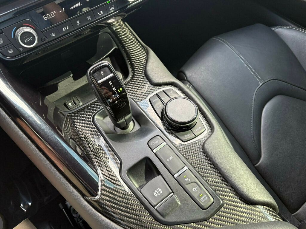 2021 Toyota Supra photo 22
