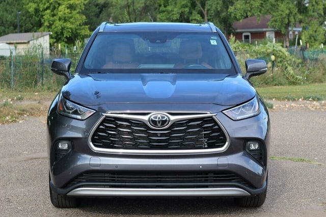 2021 Toyota Highlander AWD PLATINUM W/ DVD, NAVIGATION, NEW TIRES - 23070875 - 3