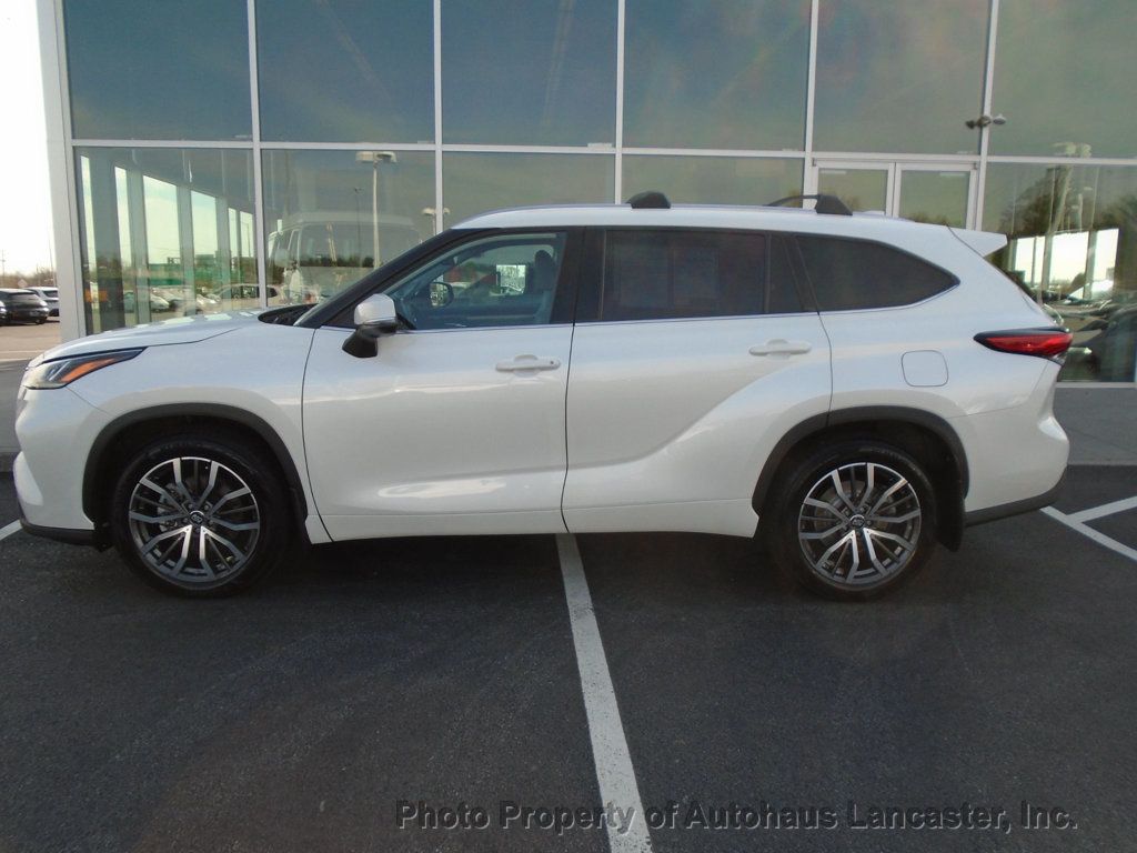 2021 Toyota Highlander Hybrid Limited AWD - 22395470 - 6