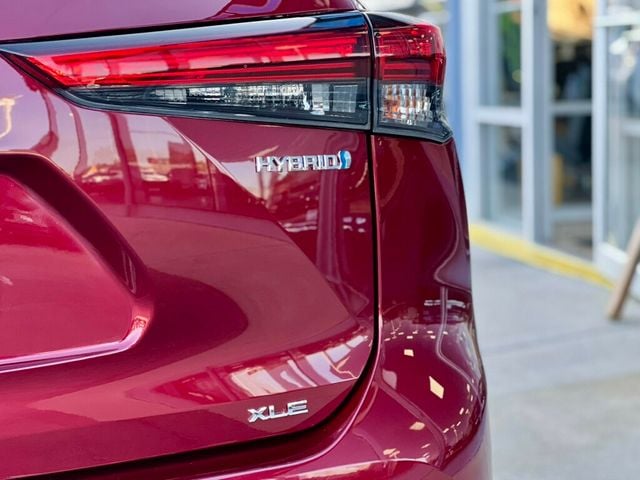 2021 Toyota Highlander Hybrid XLE AWD - 22901576 - 10