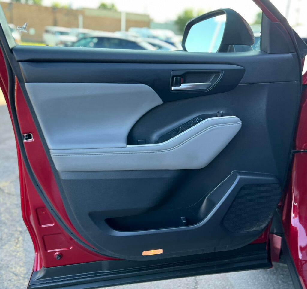 2021 Toyota Highlander Hybrid XLE AWD - 22901576 - 12