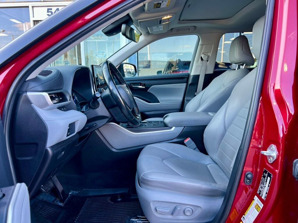 2021 Toyota Highlander Hybrid XLE AWD - 22901576 - 14
