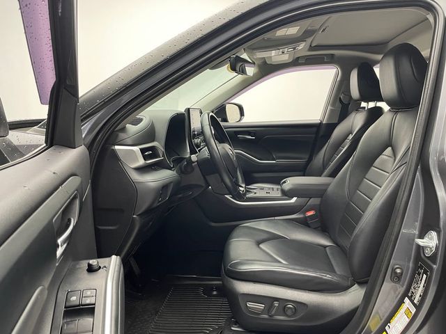 2021 Toyota Highlander Hybrid XLE AWD - 22932109 - 11