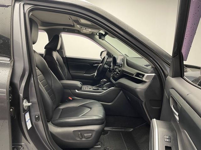 2021 Toyota Highlander Hybrid XLE AWD - 22932109 - 16