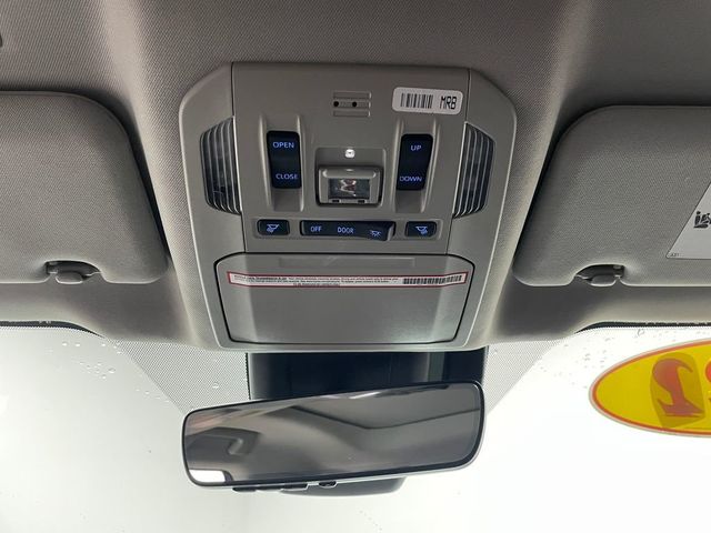 2021 Toyota Highlander Hybrid XLE AWD - 22932109 - 30