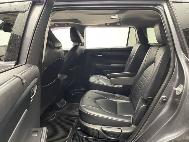 2021 Toyota Highlander Hybrid XLE AWD - 22932109 - 32
