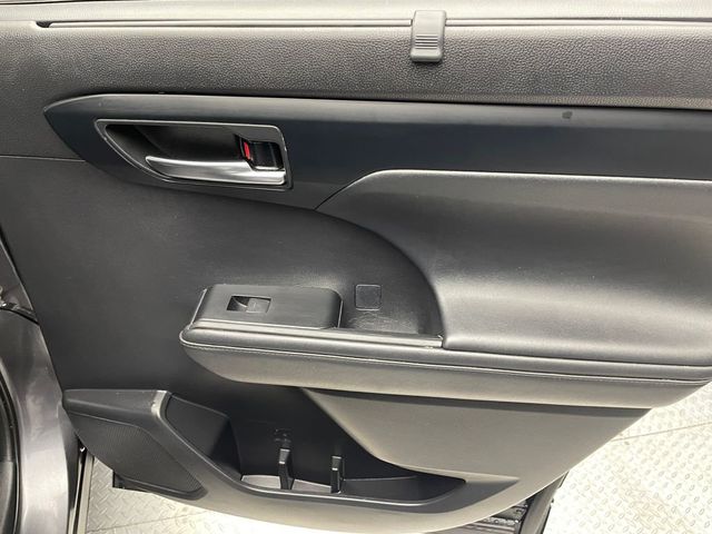 2021 Toyota Highlander Hybrid XLE AWD - 22932109 - 34
