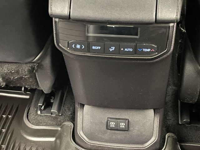 2021 Toyota Highlander Hybrid XLE AWD - 22932109 - 37