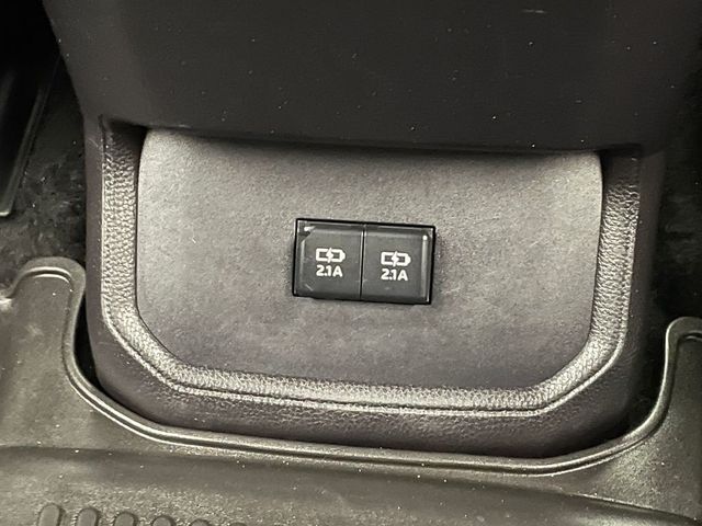 2021 Toyota Highlander Hybrid XLE AWD - 22932109 - 38