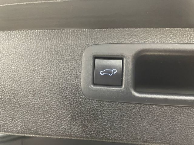 2021 Toyota Highlander Hybrid XLE AWD - 22932109 - 43