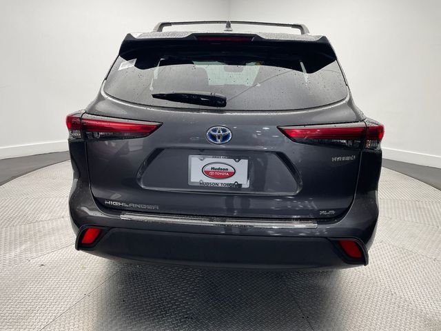 2021 Toyota Highlander Hybrid XLE AWD - 22932109 - 5