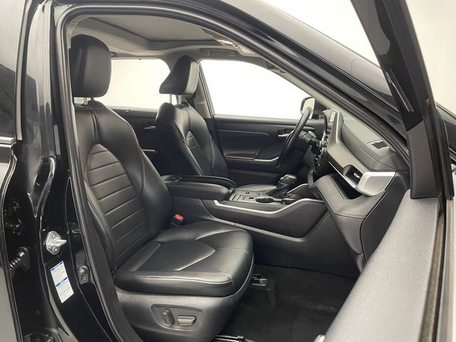 2021 Toyota Highlander Hybrid XLE AWD - 22963650 - 17