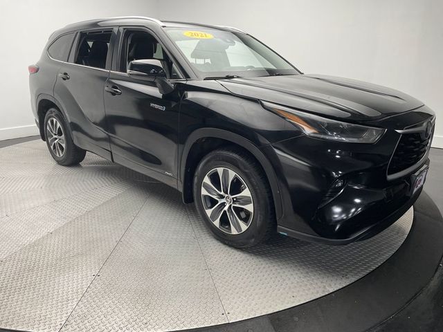 2021 Toyota Highlander Hybrid XLE AWD - 22963650 - 2