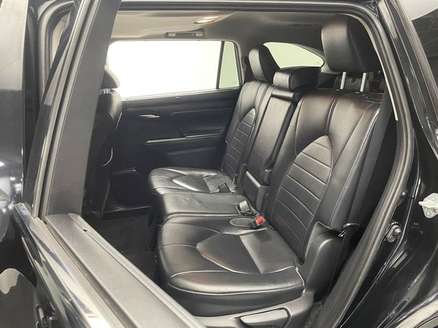 2021 Toyota Highlander Hybrid XLE AWD - 22963650 - 34