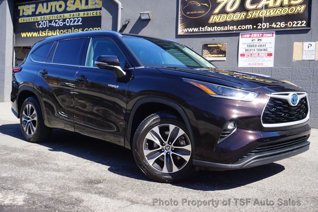 2021 Toyota Highlander Hybrid XLE CARPLAY REAR CAMERA LEATHER SUNROOF 3RD SEAT LOADED!! - 23002925 - 0