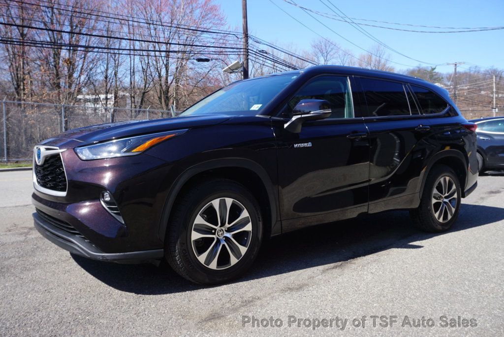 2021 Toyota Highlander Hybrid XLE CARPLAY REAR CAMERA LEATHER SUNROOF 3RD SEAT LOADED!! - 23002925 - 2