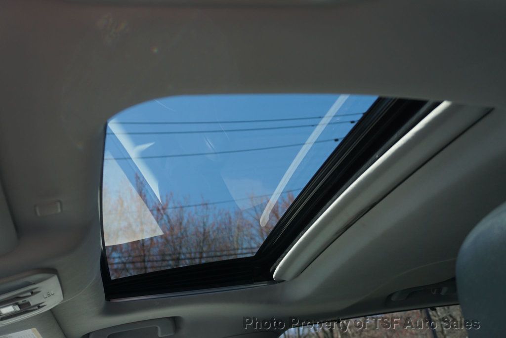 2021 Toyota Highlander Hybrid XLE CARPLAY REAR CAMERA LEATHER SUNROOF 3RD SEAT LOADED!! - 23002925 - 37