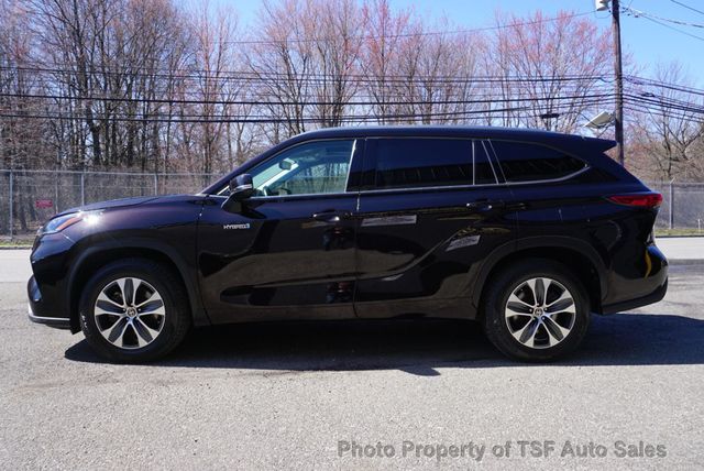 2021 Toyota Highlander Hybrid XLE CARPLAY REAR CAMERA LEATHER SUNROOF 3RD SEAT LOADED!! - 23002925 - 3