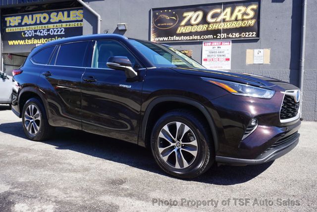 2021 Toyota Highlander Hybrid XLE CARPLAY REAR CAMERA LEATHER SUNROOF 3RD SEAT LOADED!! - 23002925 - 8