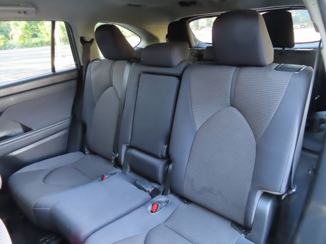 2021 Toyota Highlander L AWD - 23038403 - 31