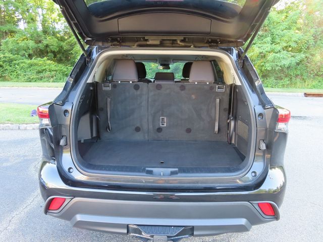 2021 Toyota Highlander L AWD - 23038403 - 40