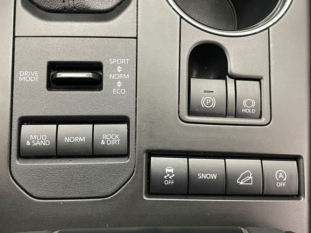 2021 Toyota Highlander L AWD - 22973050 - 24