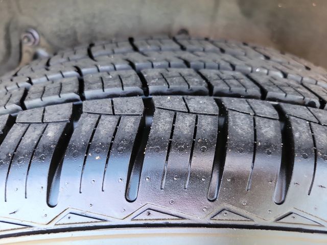 2021 Toyota Highlander LE AWD - 22938113 - 26