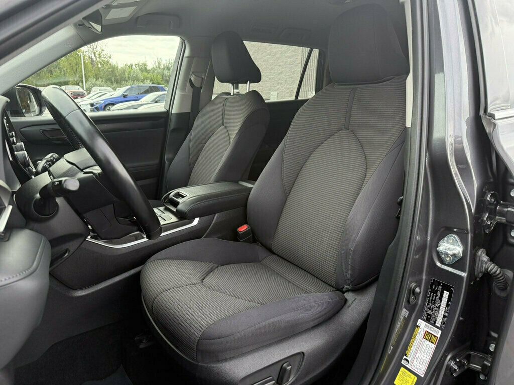 2021 Toyota Highlander LE AWD - 23085065 - 12