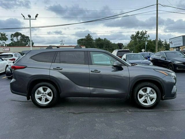 2021 Toyota Highlander LE AWD - 23085065 - 15