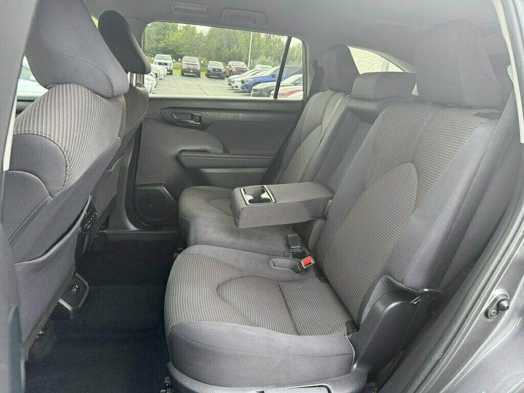 2021 Toyota Highlander LE AWD - 23085065 - 16
