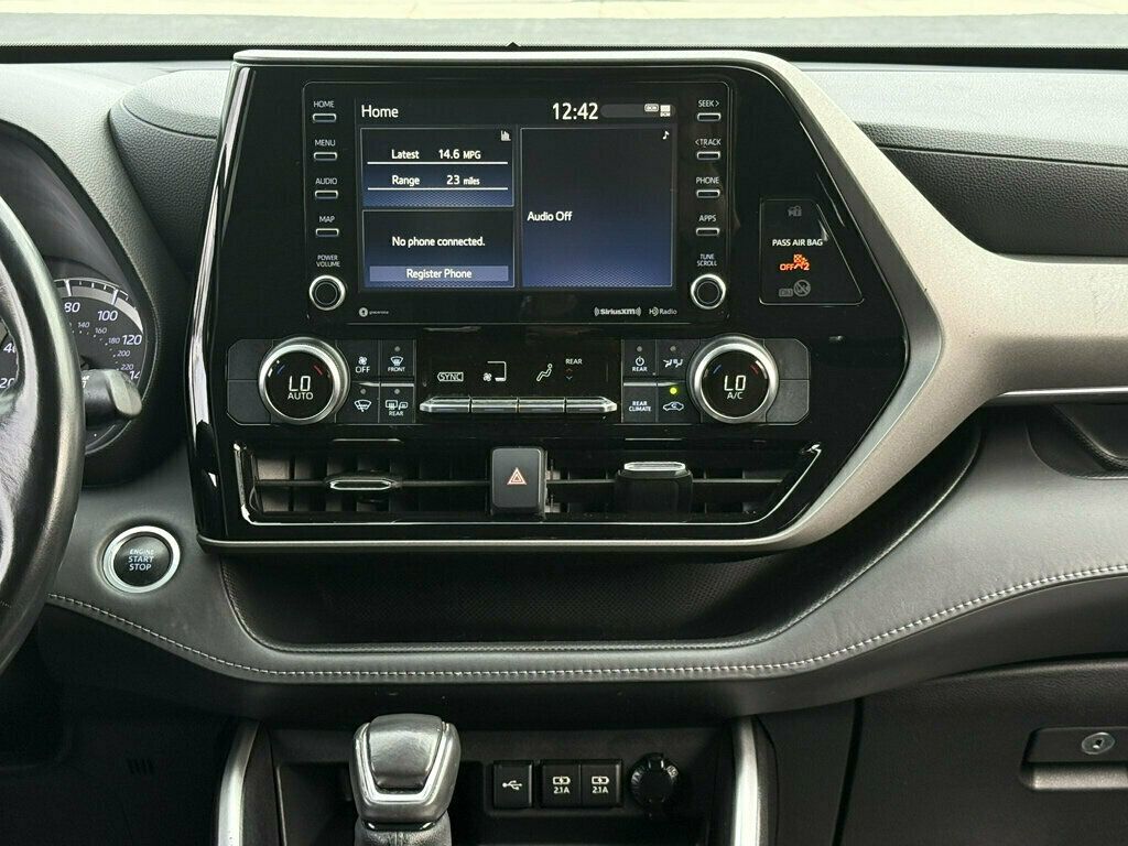 2021 Toyota Highlander LE AWD - 23085065 - 25