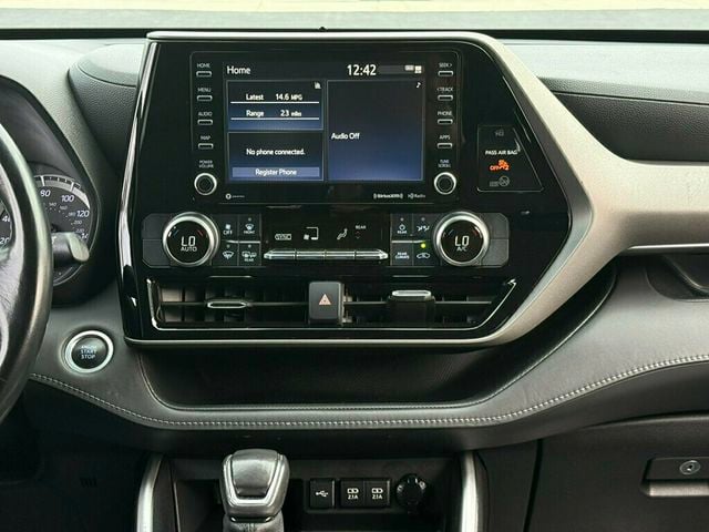 2021 Toyota Highlander LE AWD - 23085065 - 25