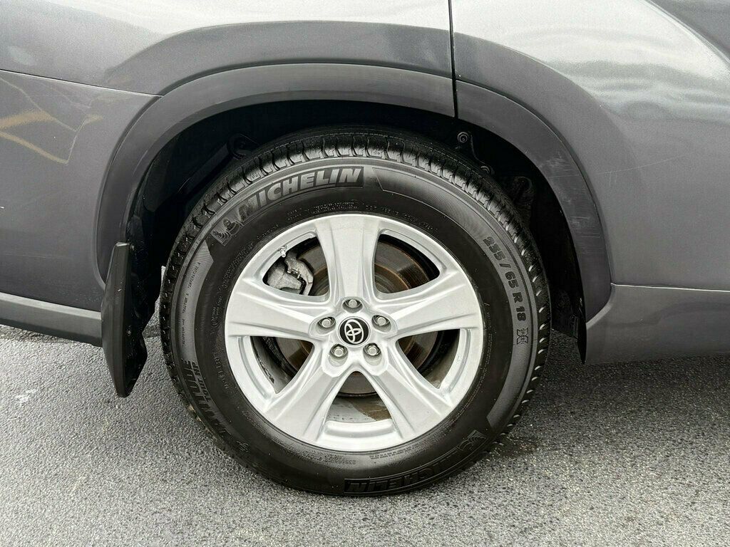 2021 Toyota Highlander LE AWD - 23085065 - 36