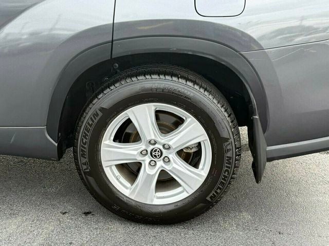 2021 Toyota Highlander LE AWD - 23085065 - 37