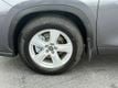 2021 Toyota Highlander LE AWD - 23085065 - 38